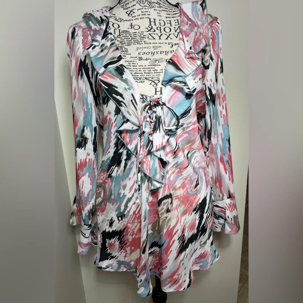 Front Tie Open Ruffled Neck Line Blouse